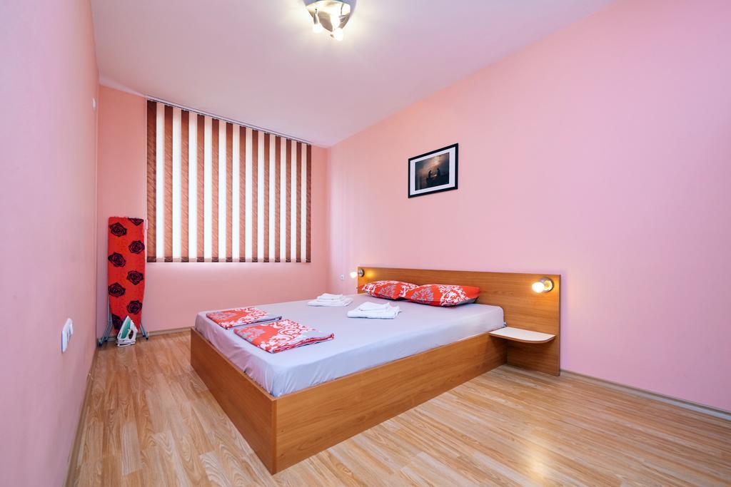 Apartments Dimitrovi Pomorie Eksteriør bilde
