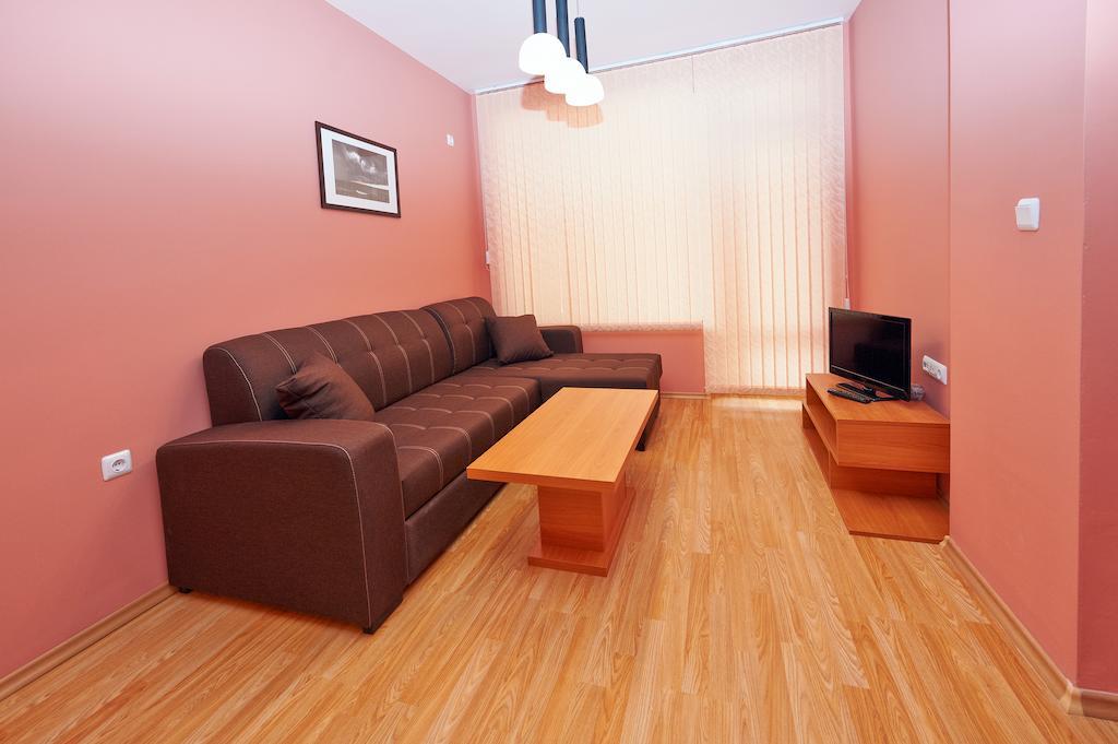 Apartments Dimitrovi Pomorie Rom bilde
